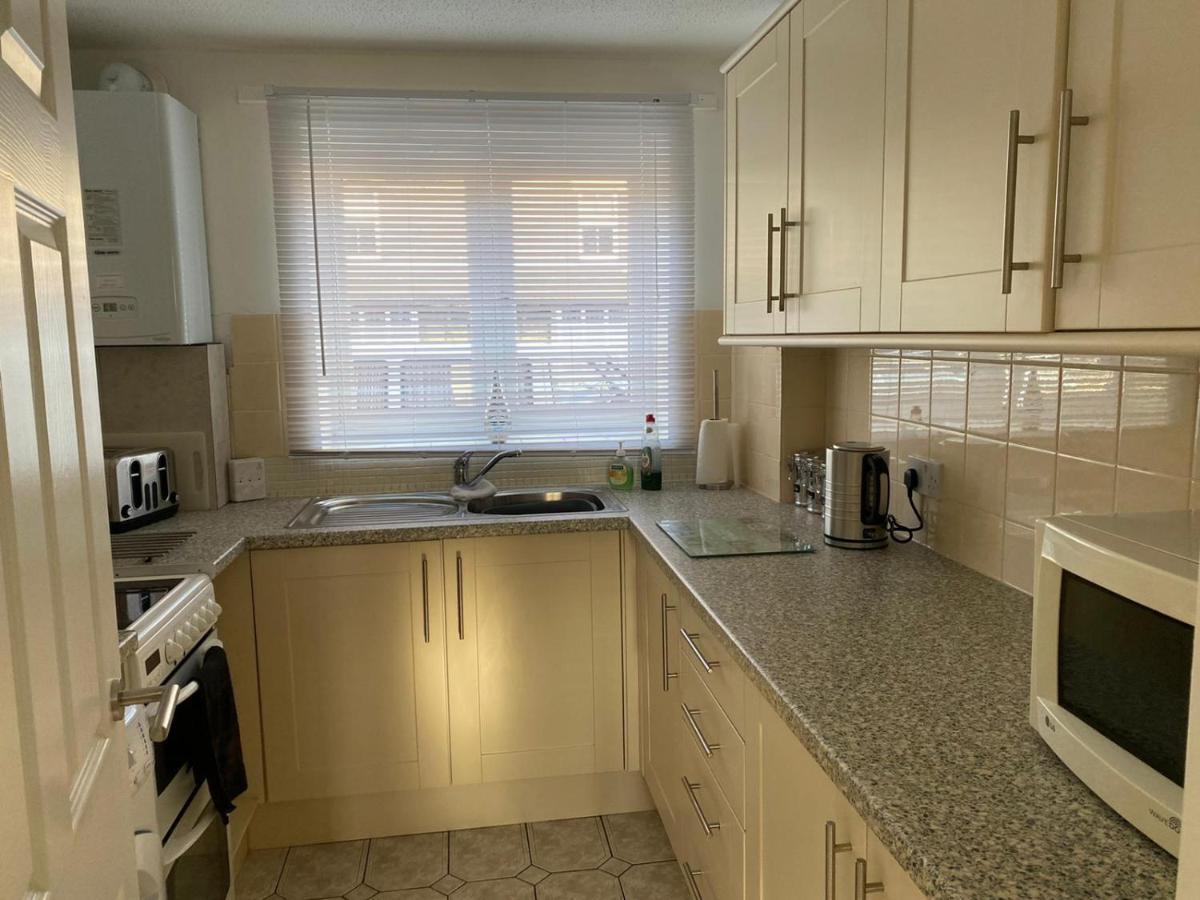 Riverside Park Ground Floor Apartment - St Neots Buitenkant foto