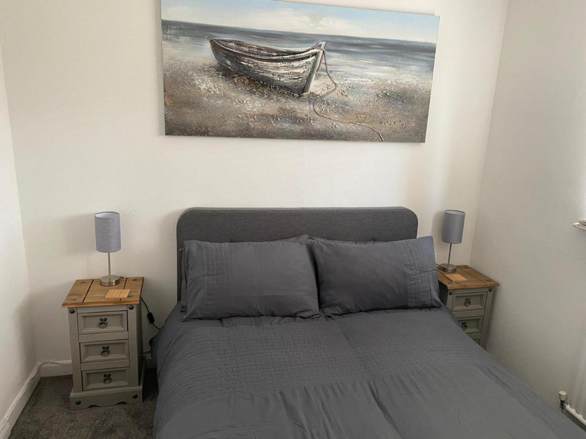 Riverside Park Ground Floor Apartment - St Neots Buitenkant foto